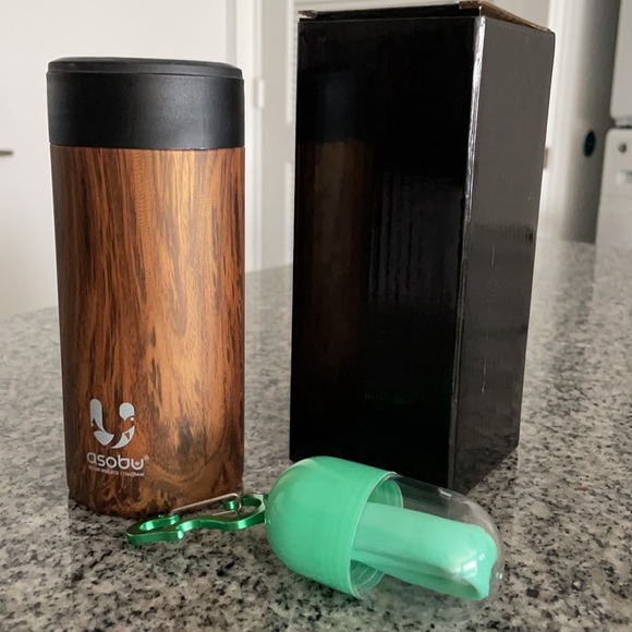 Asobu Other - ✨Slim Can Coozie✨